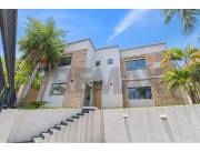 VENDO CASA A ESTRENAR EN SAJONIA