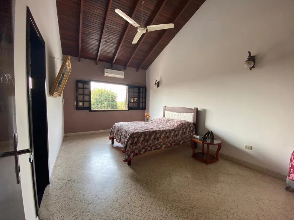 Residencia en San Lorenzo Bo. Las Mercedes — foto 3