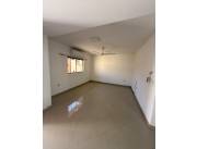 ALQUILO HERMOSO DUPLEX EN LA ZONA DEL YACHT - LAMBARE COD 6287