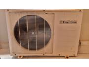Aire Acondicionado Electrolux de 12000 BTU - USADO FUNCIONANDO