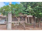 Casa - Venta - Madame Lynch, Paraguay