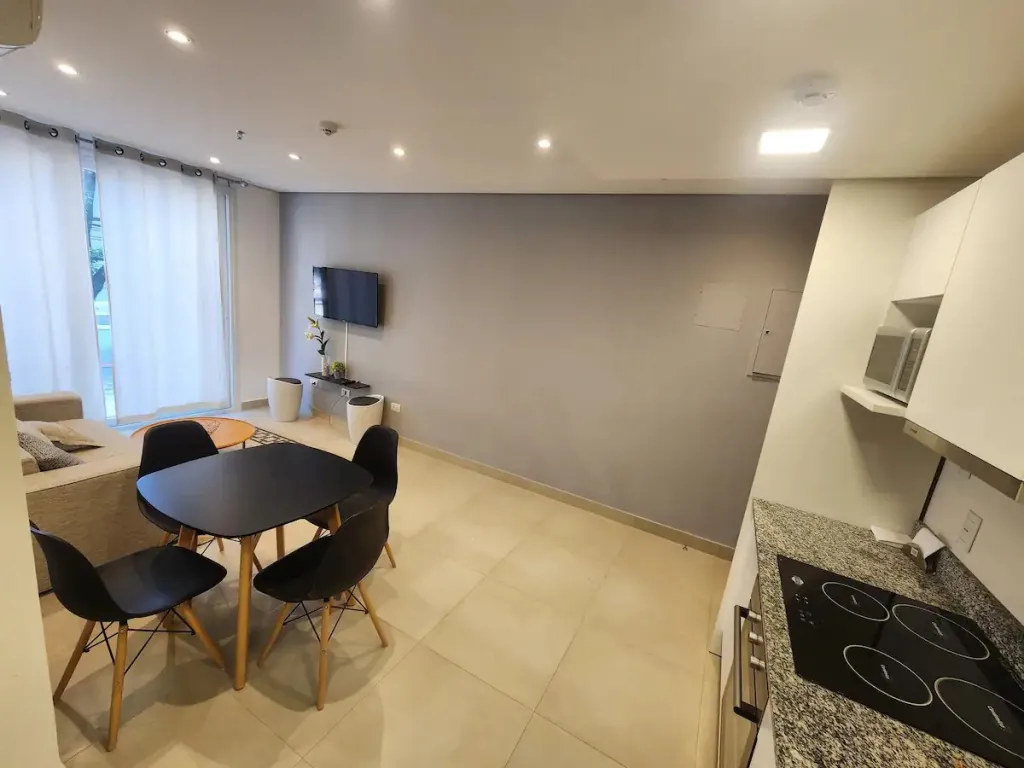 Alquilo hermoso departamento en Barrio Herrera! — foto 3