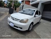 oferta toyota new platz año 2005 chapa mercosur