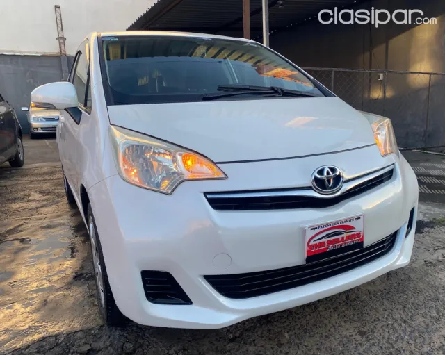 Toyota New Ractis 2011 — foto 3