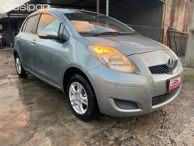 Toyota Vitz 2009 — foto 3