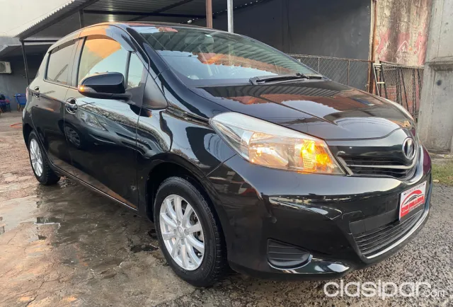 Toyota Vitz 2012 - foto 2