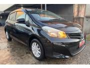 HERMOSO TOYOTA NEW VITZ REC. IMPORT. AÑO 2012/13 NEGRO MOTOR 1.3. CC NAFTERO AUTOMATICO