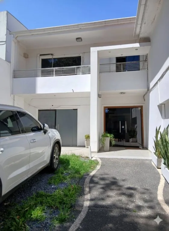 ALQUILER | OFICINA INMUEBLE CORPORATIVO — foto 2