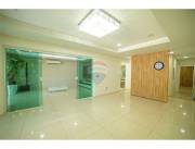 Residencia - Venta - Los Laureles, Paraguay