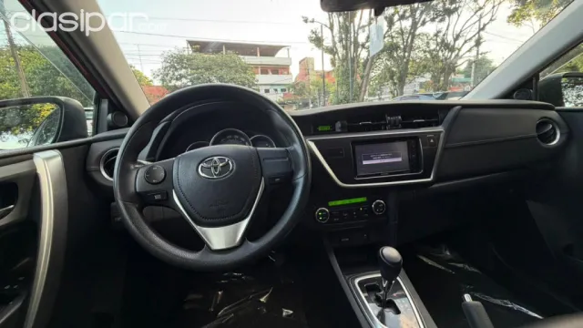 Toyota New Auris 2013 — foto 5