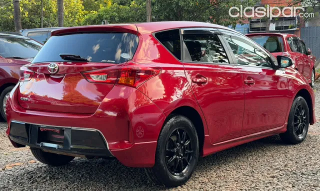 Toyota New Auris 2013 — foto 7