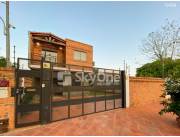 VENDO CASA EN LAURELTY LUQUE