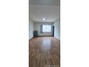 ALQUILO OFICINA CENTRICA SOBRE ALBERDI ESQUINA OLIVA (CÓD. 1364)