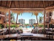 VENDO EXCLUSIVO DEPARTAMENTO CON LA ÚNICA CRYSTAL LAGOON DE LA CIUDAD!