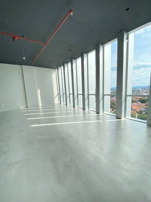 VENDO OFICINA EN EDIFICIO ZENITH FELIX BOGADO — foto 3