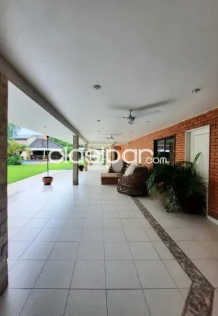 Residencia en Alquiler en Asunción - Barrio Ycua Sati — photo 2