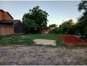 VENDO HERMOSO TERRENO CON 16 M DE FRENTE ESPECIAL PARA 2 DUPLEX...ZONA LAGUNA GRANDE....