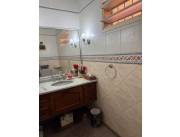 INVERSIONISTAS: 595 m2. Oportunidad Única sobre la calle Carpinelli, casi Avda. Choferes d