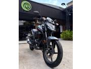 HONDA X-Blade! 2024 COMO NUEVA!!! Solo 700 kmts! Motor 160cc Tablero Digital Freno delante