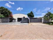 EN VENTA IMPORTANTE TINGLADO CON OFICINAS