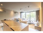 Departamento en venta c/ cochera en Herrera