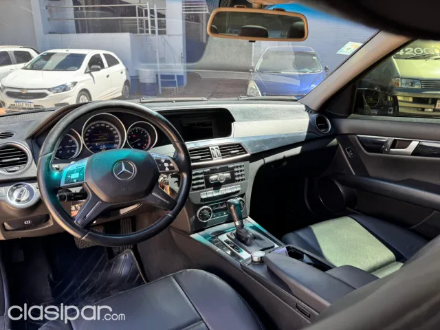Mercedes-Benz C180 Cgi Año 2013 — foto 5