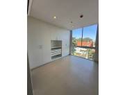 En venta departamento de 2 habitaciones en suites zona,Parque de la salud