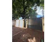 ALQUILO CASA U OFICINA 3 DORMITORIOS EN CIUDAD NUEVA ASUNCION