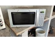 VENDO MICROONDA WHIRPOOL DE 38 LITROS (FUNCIONANDO)