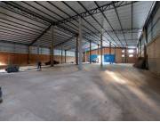 ALQUILO DEPOSITO DE 2.000 M2 + OFICINAS EN LUQUE‼️ C-1189