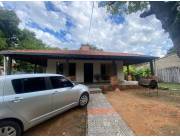 EN VENTA CASA EN VILLETA A DOS CUADRAS DE LA COSTANERA