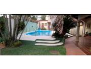 EN VENTA PROPIEDAD EN ESQUINA EN FERNANDO DE LA MORA - ZONA NORTE