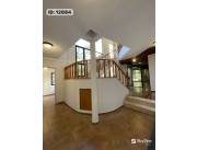 Alquilo residencia Zona Centenario para vivienda u oficina!