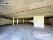 Alquilo emblematico edificio sobre la Avda. España!