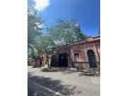 ALQUILO IMPONENTE Y AMPLIA CASA ESTILO COLONIAL P/ OFICINAS EN EL CENTRO DE ASUNCIÓN