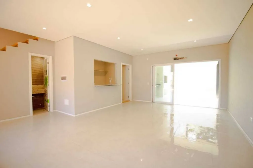 VENDO HERMOSA CASA TIPO DUPLEX A ESTRENAR EN ALTOS DEL GOLF, LAMBARÉ — foto 2