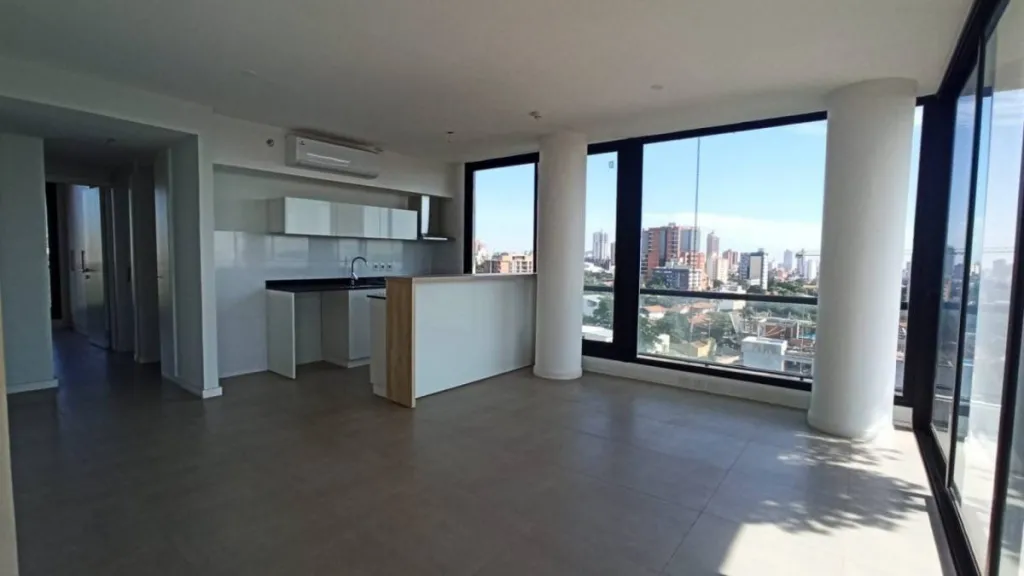 VENDO AMPLIO DEPARTAMENTO DE 3 DORMITORIOS EN BARRIO LAS MERCEDES — foto 2