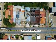 Terreno en venta en Trinidad sonre Av. Artigas