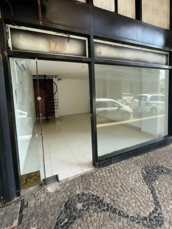 EN ALQUILER EN VENTA – LOCALES COMERCIALES EN GALERÍA ASUNCIÓN SUPERCENTRO — photo 3