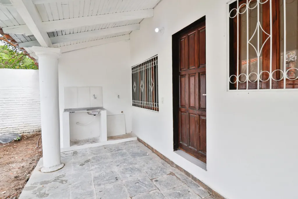 ALQUILO CASA EN MARIANO R. ALONSO, BARRIO SAN LUIS COD 1799 — photo 2