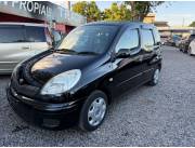 Toyota Funcargo 2003