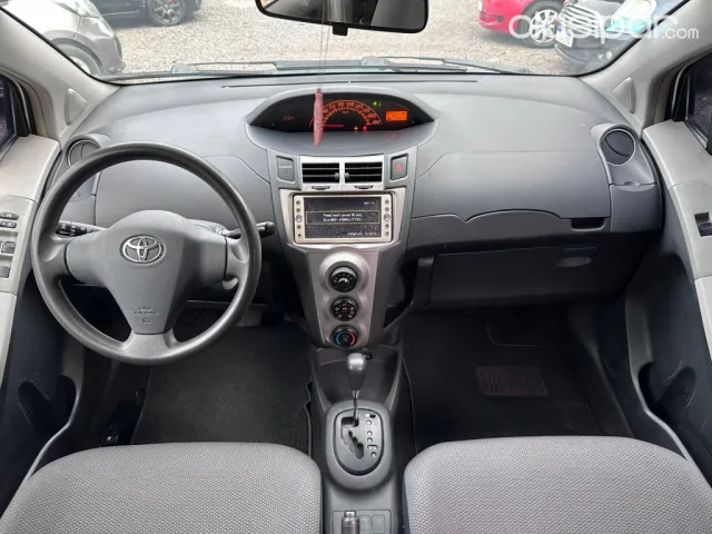 Toyota Vitz 2010 — foto 3
