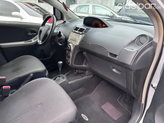 Toyota Vitz 2010 — foto 6