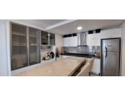 VENDO DEPARTAMENTO AMOBLADO EN EL EDIFÍCIO PARANÁ PLAYA COSTANERA: 2 habitaciones y 1 baño