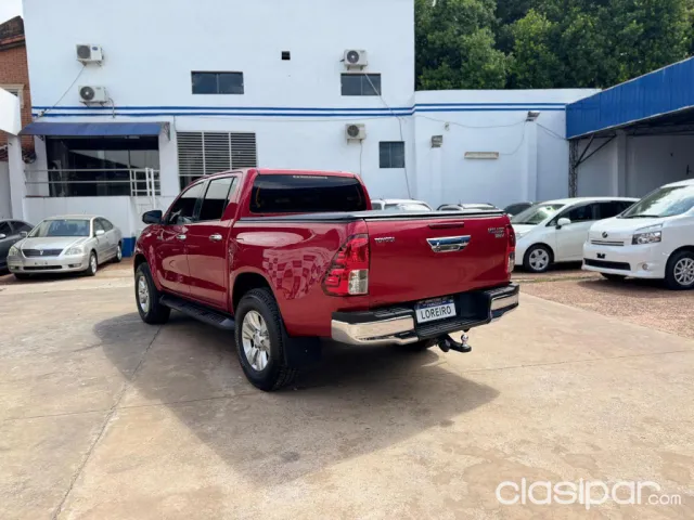 Toyota Hilux 2016 — foto 3