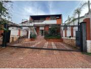 En Venta Casa en Barrio Sajonia, Zona Colegio Cristo Rey V231
