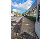 VENDO RESIDENCIA SOBRE AVDA BRASILIA