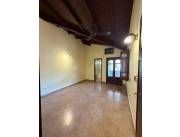 EN VENTA PROPIEDAD EN BARRIO MBURUCUYA SOBRE AV. SANTISIMA TRINIDAD