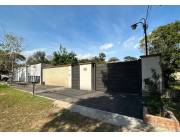 EN VENTA! - AMPLIA RESIDENCIA SEMI NUEVA - LAMBARE - ZONA YACHT 125.000 Usd (Dolares Amer