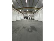 Alquilo Depósito con Oficinas en Palma Loma Luque